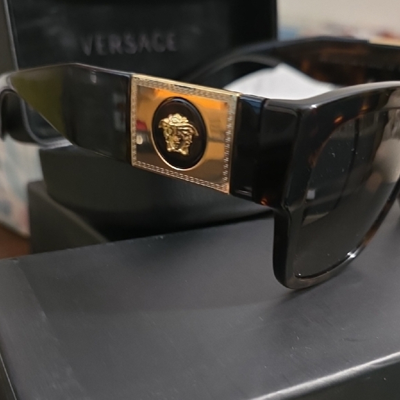 Versace Women's Sunglasses with Gold Versace Logo Accents - Picture 3 of 12